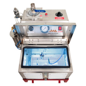 SAND BLASTING MACHINE